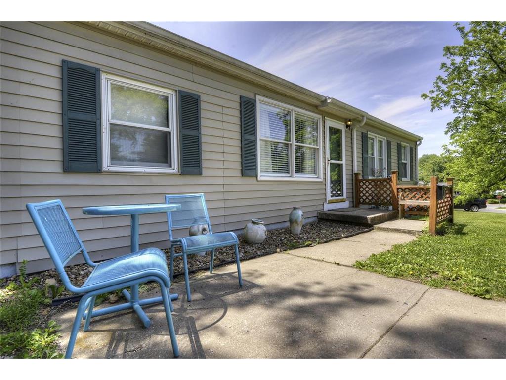 17107 E 1st St, Independence, MO 64056