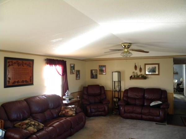 Independence Station 21712 E 3rd Dr. SIndependence, MO 64056