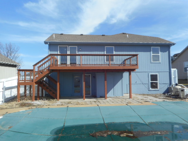 810 N Cloverdale Court, Independence, MO 64056