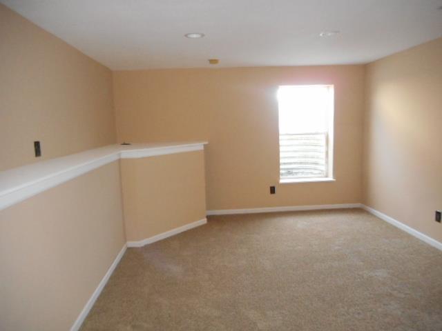 810 N Cloverdale Court, Independence, MO 64056