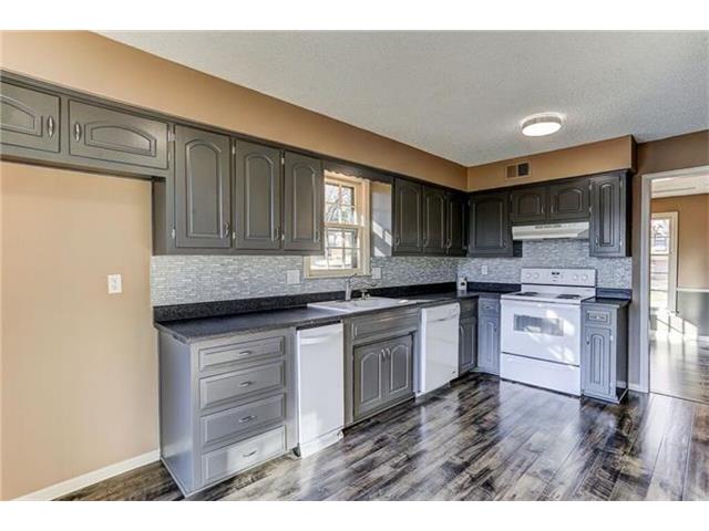 3011 Tepee Avenue, Independence, MO 64057
