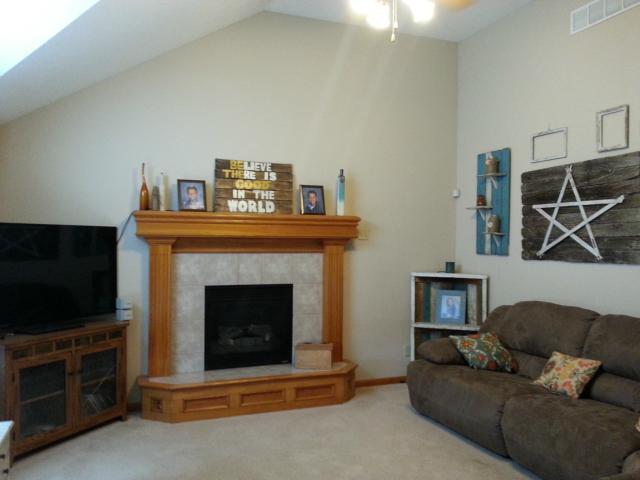 1504 CLEAR CREEK Dr, Kearney, United States 64060
