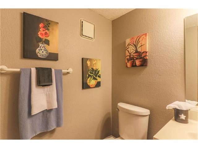 121 NE Greystone Drive, Lee's Summit, MO 64063