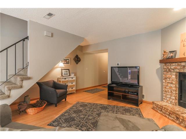 121 NE Greystone Drive, Lee's Summit, MO 64063