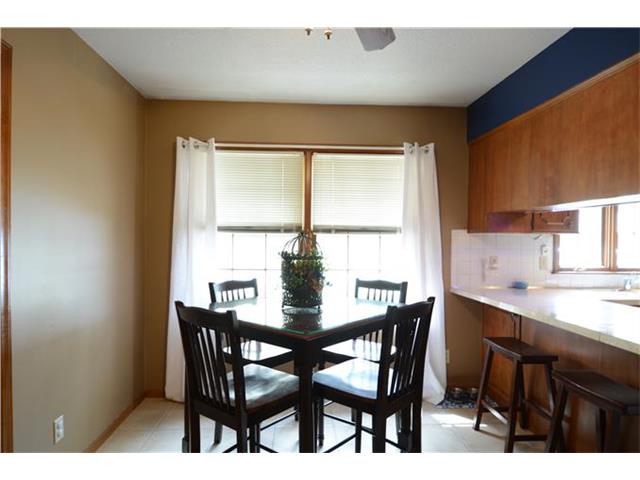 607 NE CORONADO Avenue, Lee's Summit, MO 64063