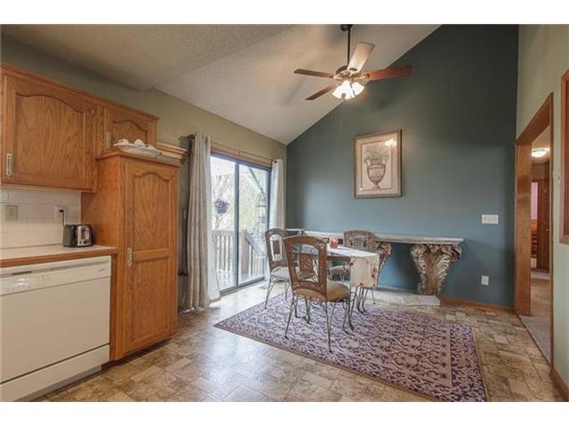2309 SE 5th Terrace, Lee's Summit, MO 64063