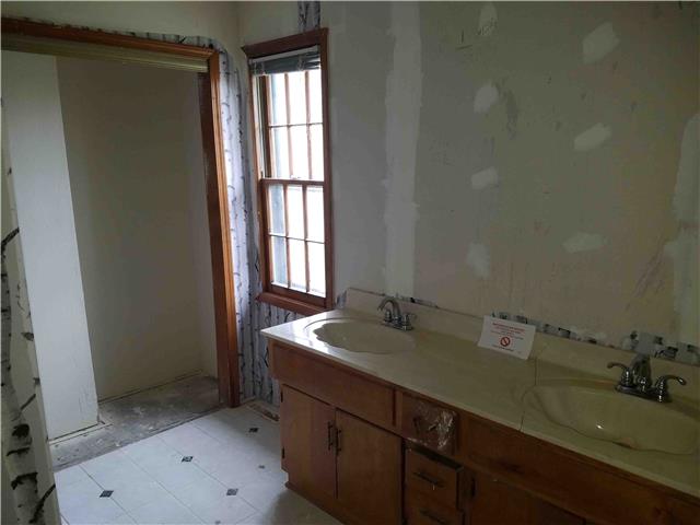 802 NE Fairway Homes CtLee Summit, MO, 64064Jackson County