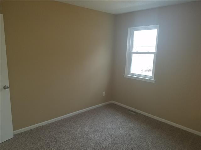 228 Main Street, Liberty, MO 64068