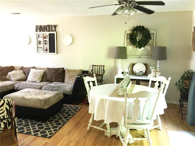 31 A Cherry Street, Liberty, MO 64068