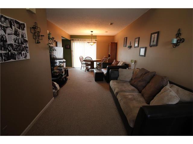 612 E Arthur Street, Liberty, MO 64068