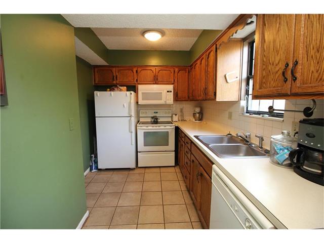612 E Arthur Street, Liberty, MO 64068