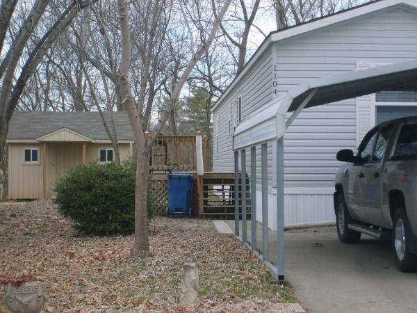 Liberty Landing Manufactured Home Community 1104 Pier StLiberty, MO 64068