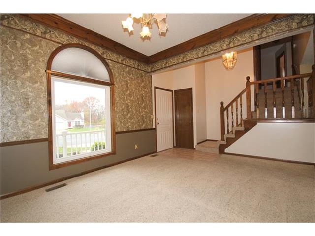 7304 CHADDY Circle, Pleasant Valley, MO 64068
