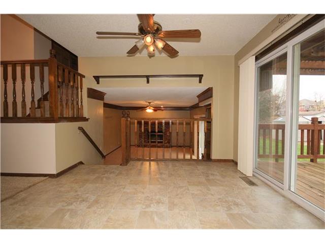 7304 CHADDY Circle, Pleasant Valley, MO 64068