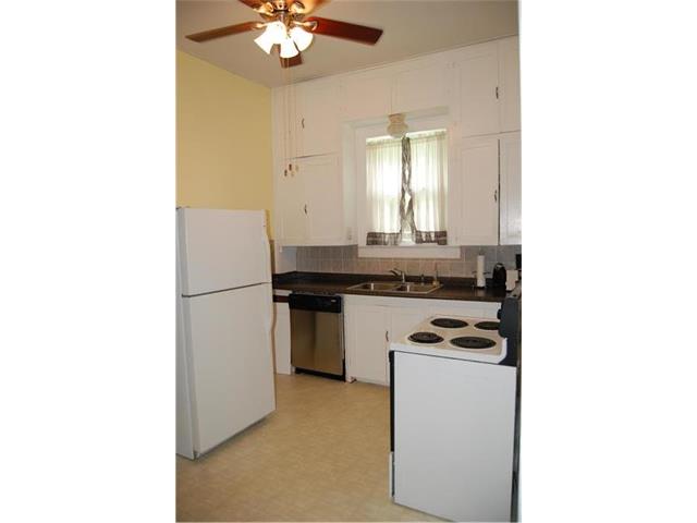 133 Walnut Street, Napoleon, MO 64074