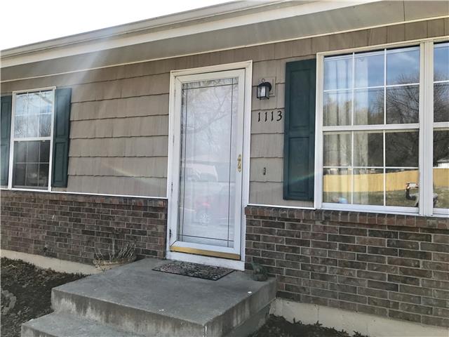 1113 SE 20TH Street, Oak Grove, MO 64075