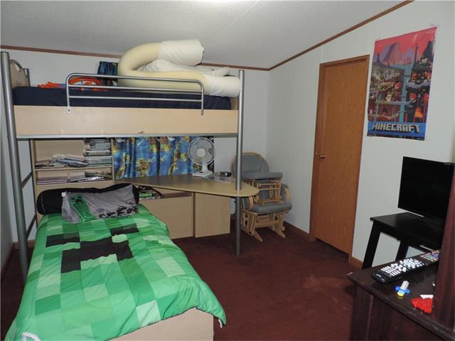 24824 S King Road, Peculiar, MO 64078