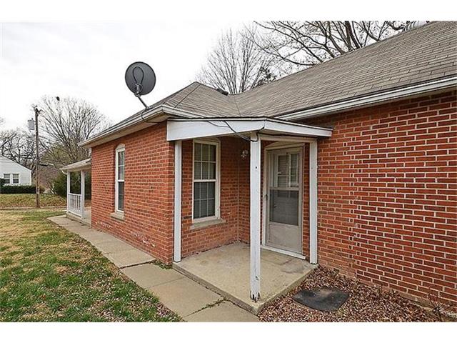 216 Zed Martin Street, Platte City, MO 64079