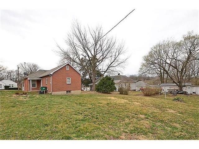 216 Zed Martin Street, Platte City, MO 64079