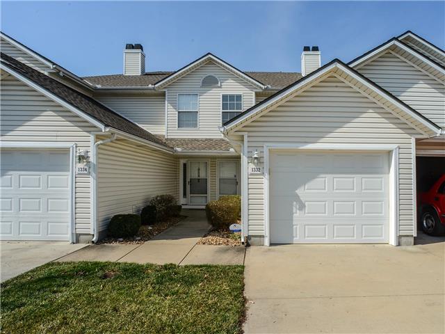1332 SE Broadway Circle, Lee's Summit, MO 64081