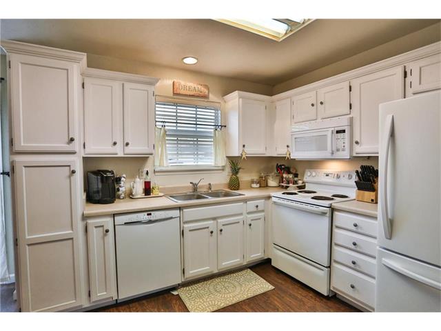 1410 SE Lexington Avenue, Lee's Summit, MO 64081