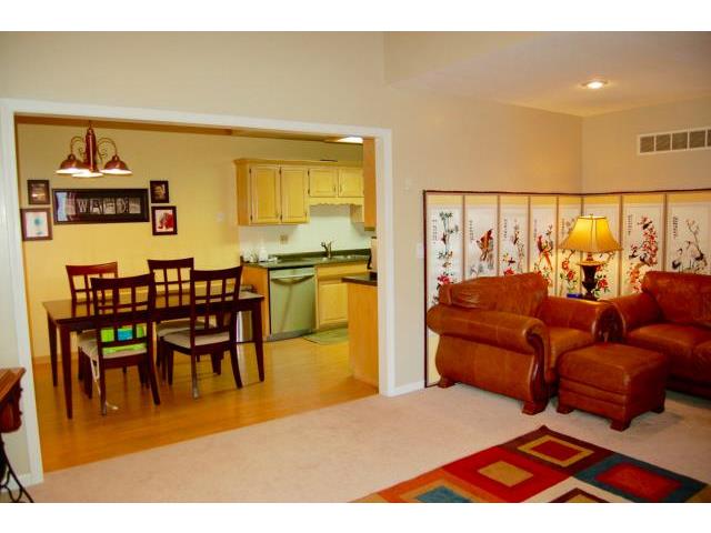 620 NW Timberbrooke Drive, Lee's Summit, MO 64081