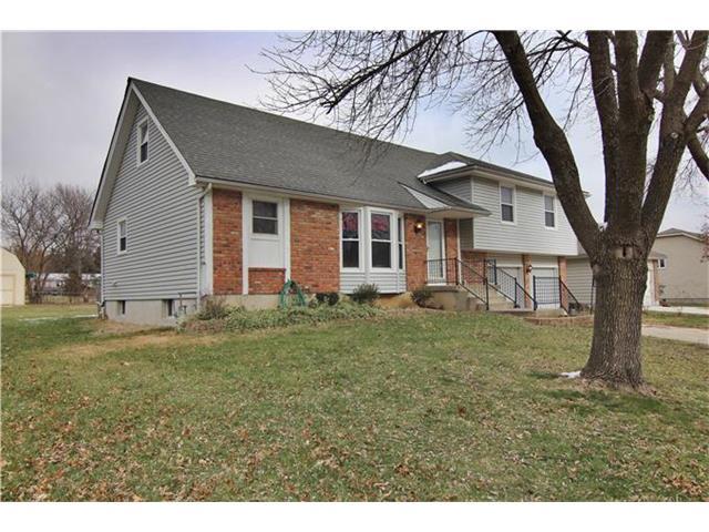 1206 LEE Lane, Raymore, United States 64083