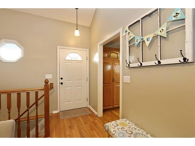 1509 NE Whitestone Dr, Lee&#039;s Summit, United States 64086
