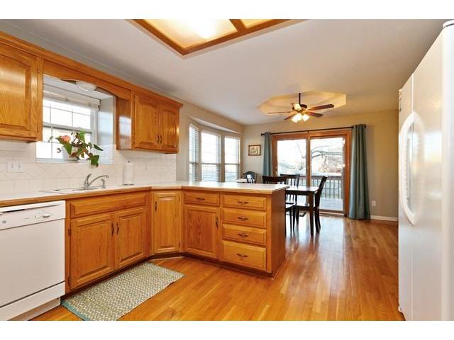 1509 NE Whitestone Dr, Lee's Summit, United States 64086