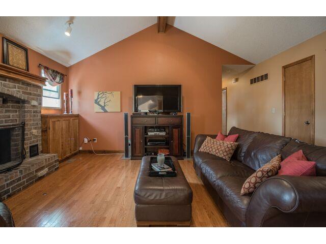 1537 NE Tawny Drive, Lee's Summit, MO 64086