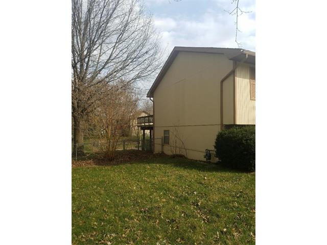 411 Creach Drive, Warrensburg, MO 64093