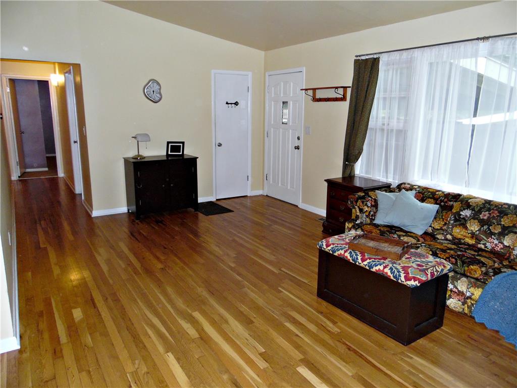 1118 Anderson, Warrensburg, MO 64093