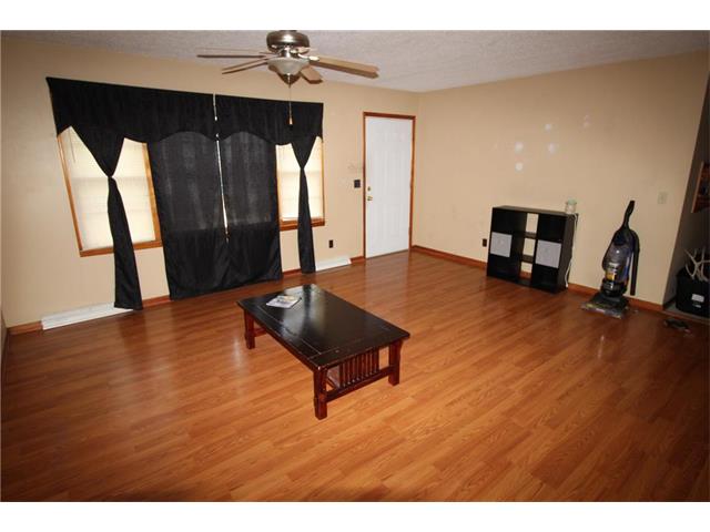 408 Jefferson Street, Warrensburg, MO 64093