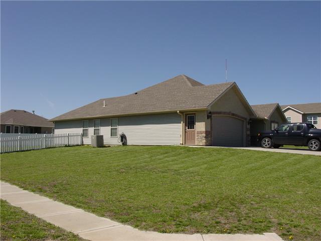 1224 Cherry Street, Warrensburg, MO 64093