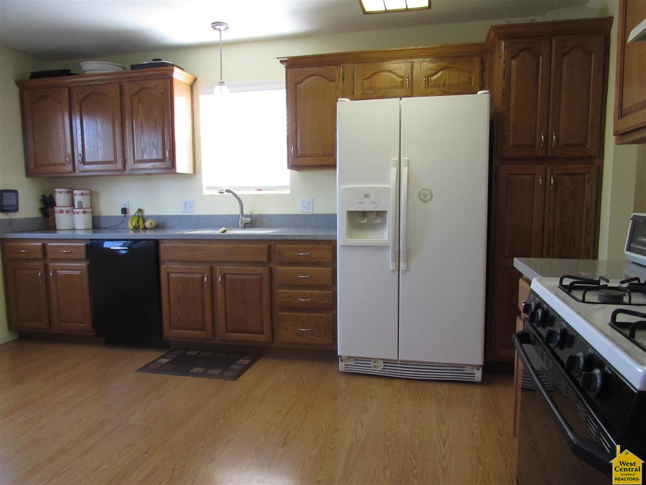 141 SE 621st Rd, Warrensburg, MO 64093