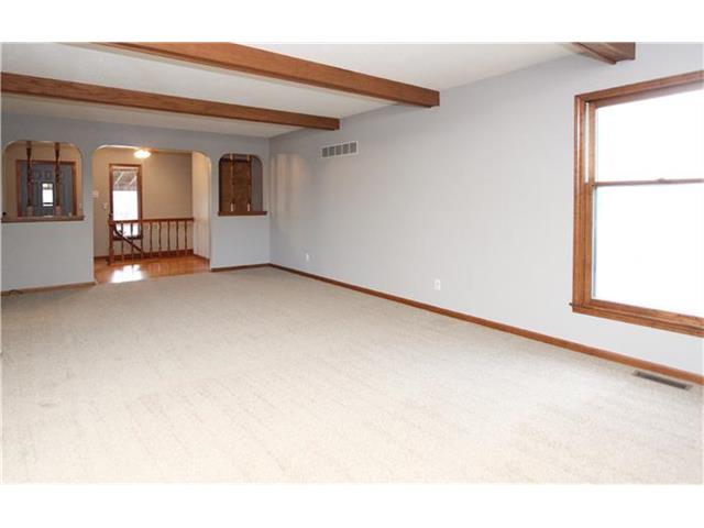 1003 Plaza Place, Warrensburg, MO 64093
