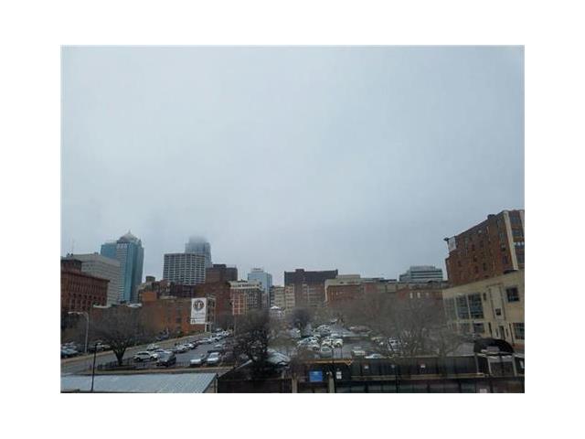 609 CENTRAL Street, Kansas City, MO 64105