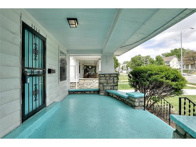 3936 Paseo Boulevard, Kansas City, MO 64110
