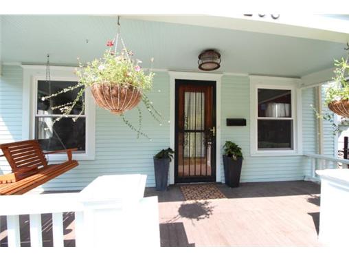 4208 Charlotte St, Kansas City, United States 64110