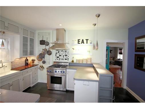 4208 Charlotte St, Kansas City, United States 64110