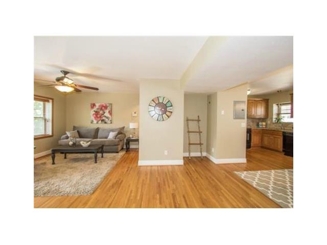 4328 WALNUT Street, Kansas City, MO 64111