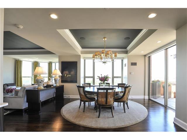 4950 Central St, Kansas City, MO 64112