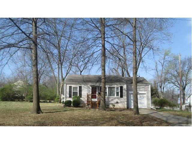 9508 McGee Street, Kansas City, MO 64114