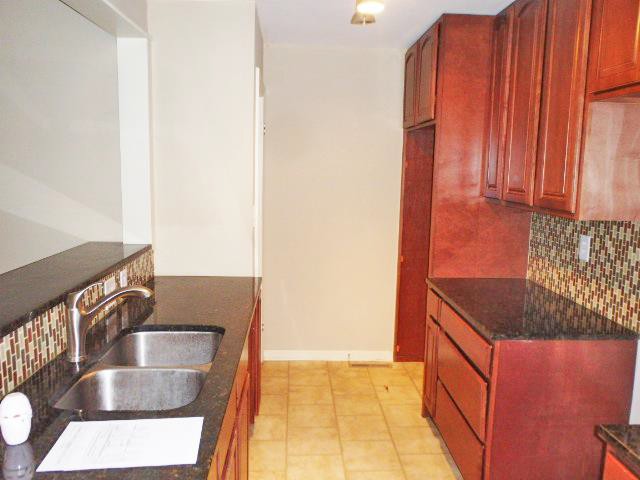 525 W 87th TerKansas City, MO, 64114Jackson County