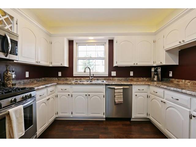 11146 MCGEE St, Kansas City, United States 64114