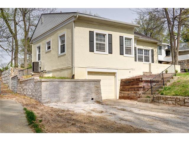 430 NE 45th Street, Kansas City, MO 64116