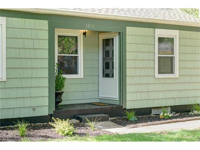 1011 NE 43rd Terrace, Kansas City, MO 64116