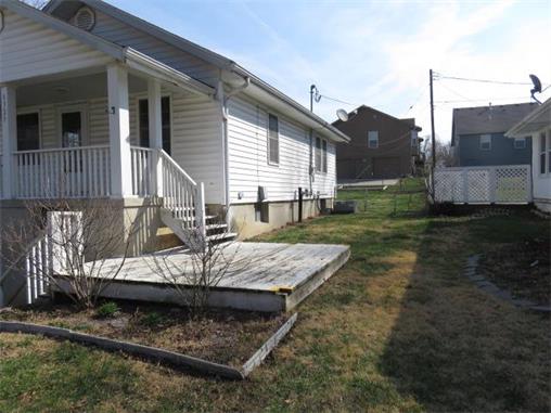4329 N Jackson Ave, Kansas City, MO 64117