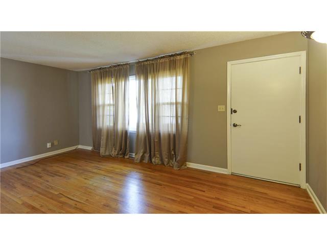 5107 NE 39TH Street, Kansas City, MO 64117