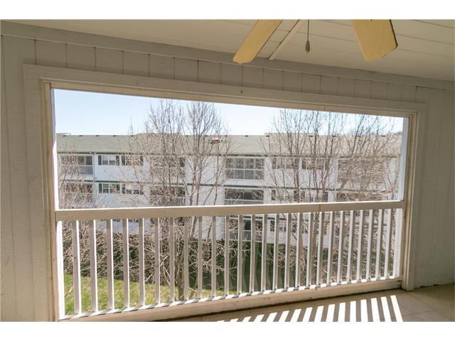 2401 NE 68th Street, Gladstone, MO 64118